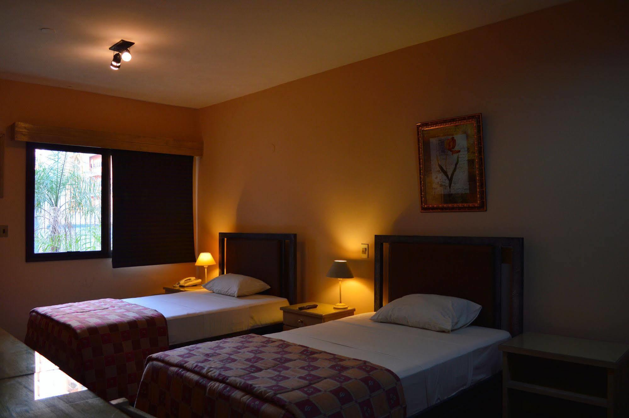 Aspen Hotel & Apart アスンシオン エクステリア 写真