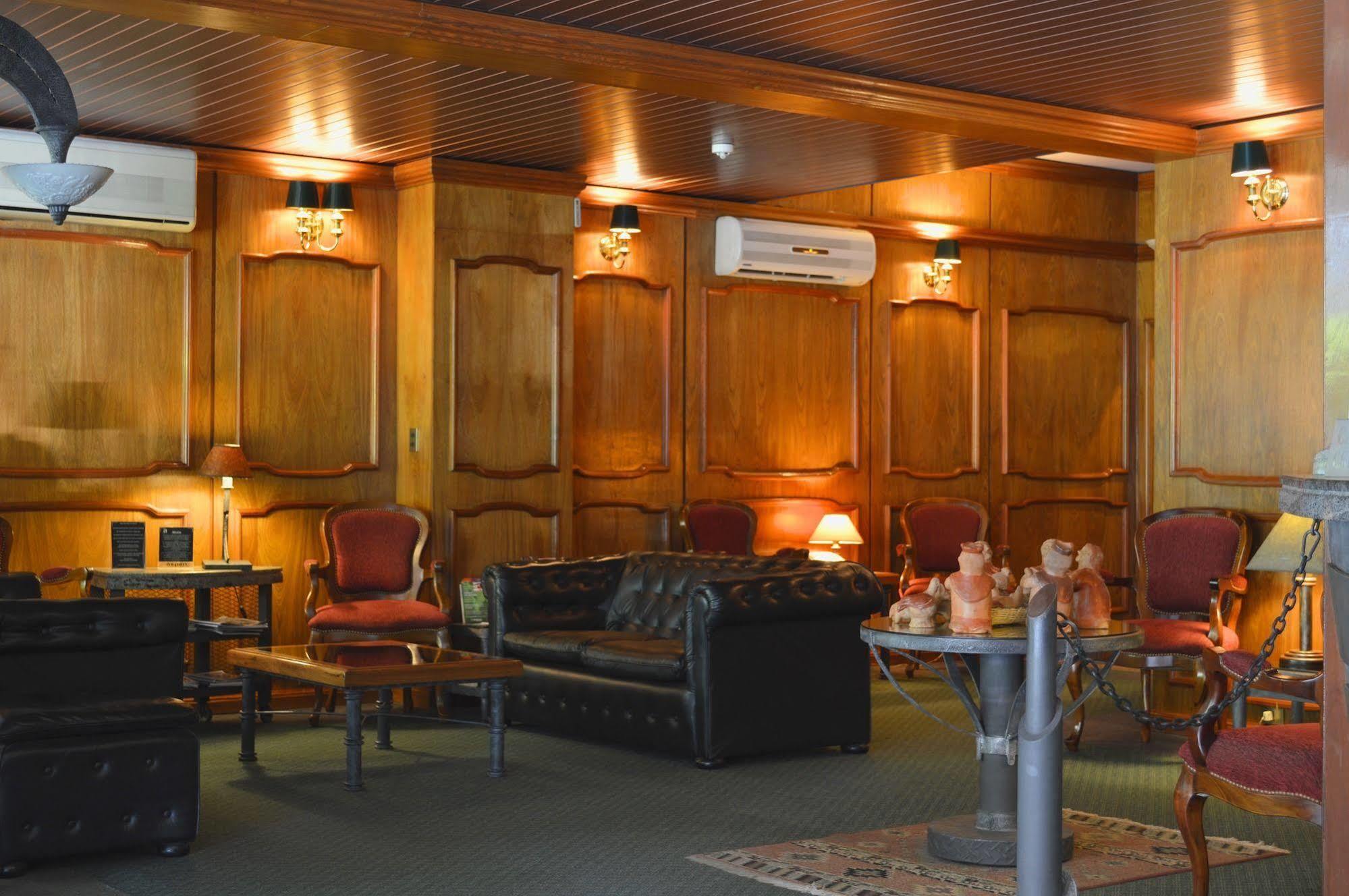 Aspen Hotel & Apart アスンシオン エクステリア 写真